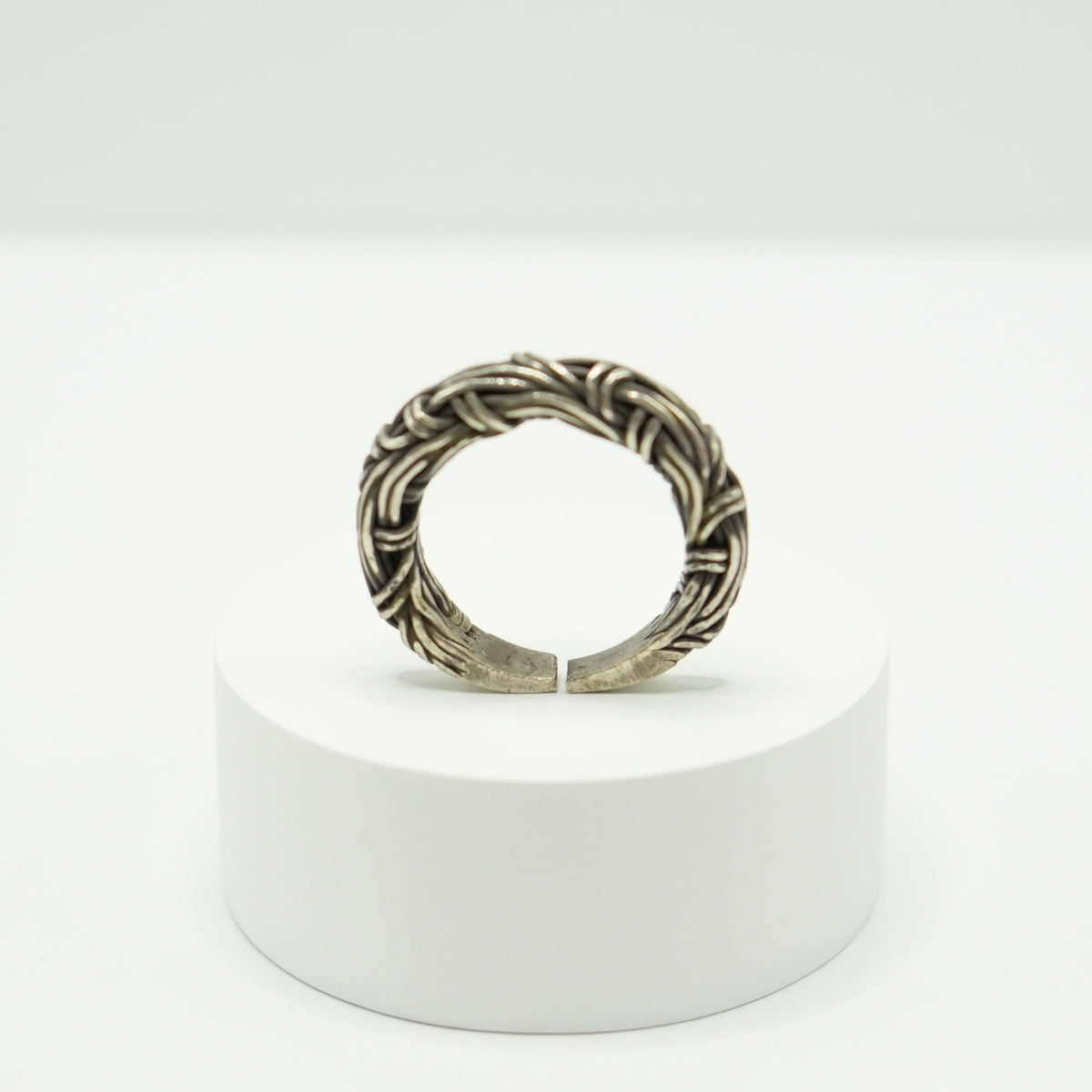 Barbed Wire Ring