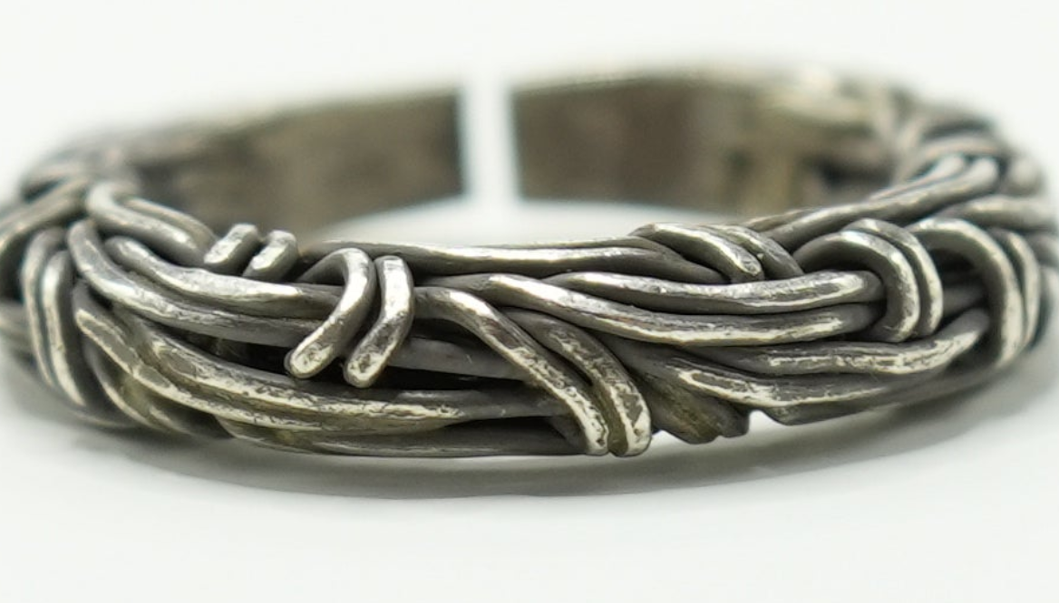 Barbed Wire Ring