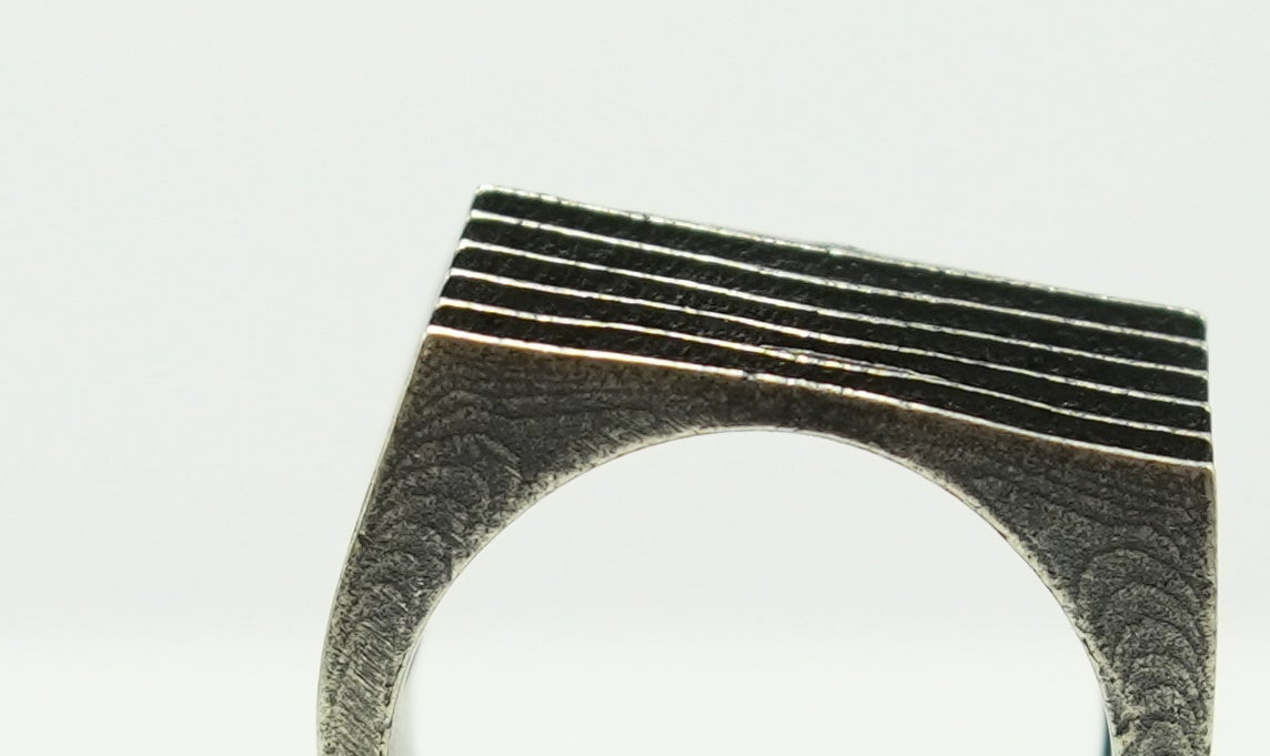Resonance Ring