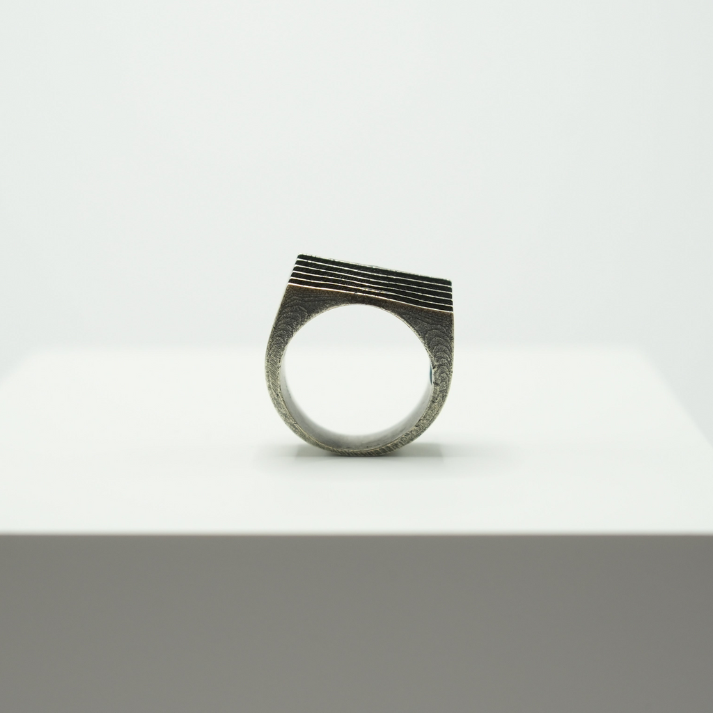 Resonance Ring
