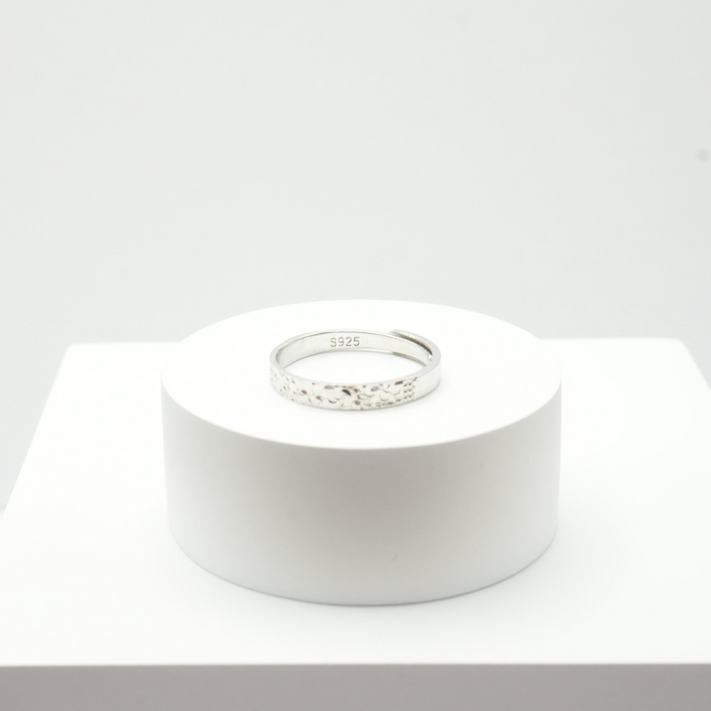Sparkling Ring